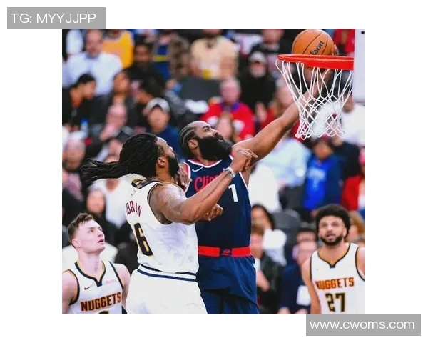 2019年热火与尼克斯激战回顾:篮球场上的激情与对抗